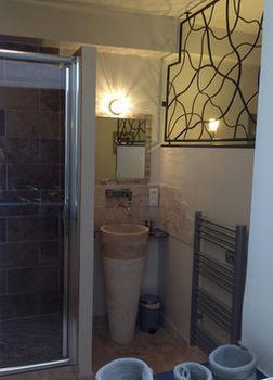 Parenthese Apartment *